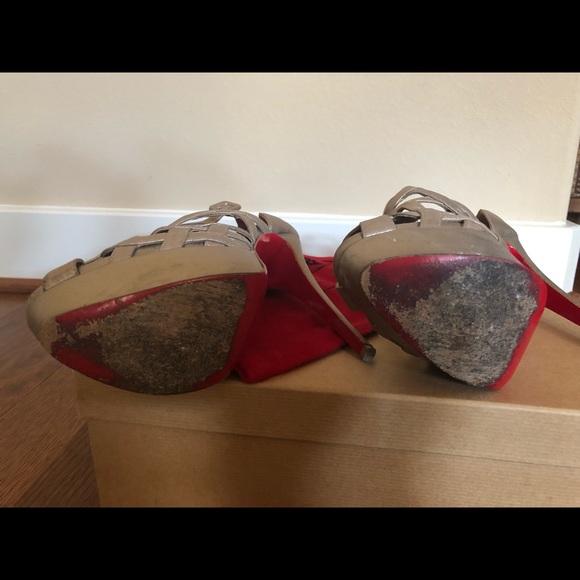 SOLD Louboutin Larissa Stiletto Sandals Size 38 - Picture 4 of 8